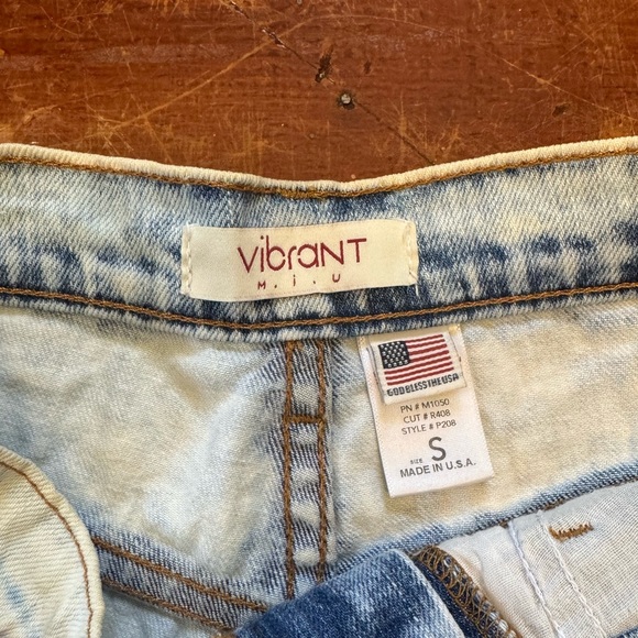 DENIM SHORTS - vibrant MIU micro denim shorts - Picture 8 of 8